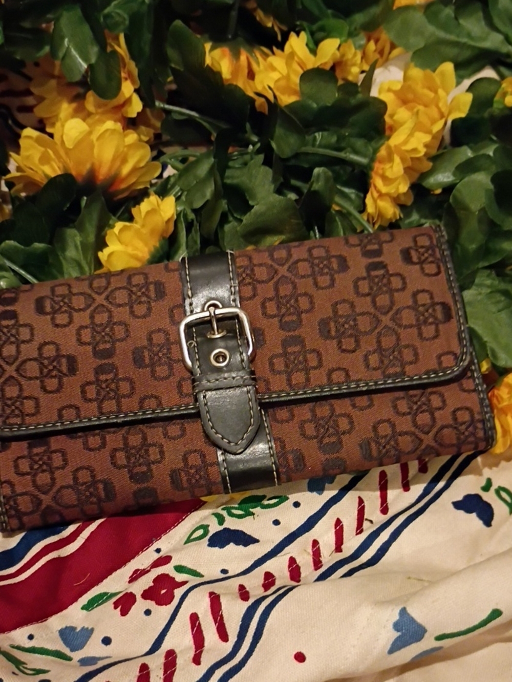 Brown Patterned Buckle Continental Wallet